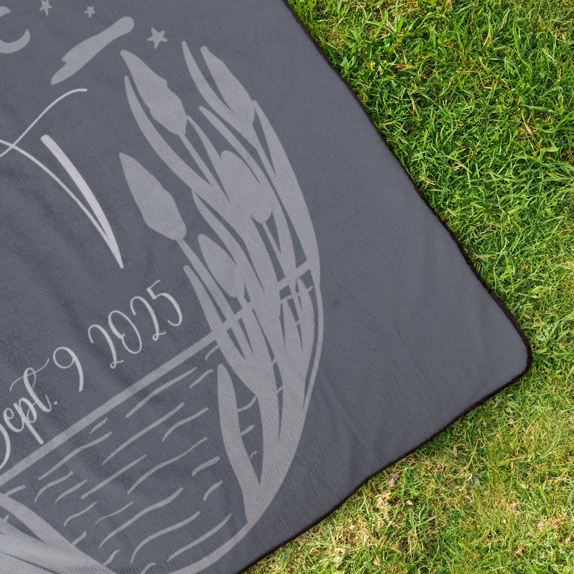 Lake_Reeds_Blanket_StadiumBlanket_OverheadGrass_H_Mockup.png