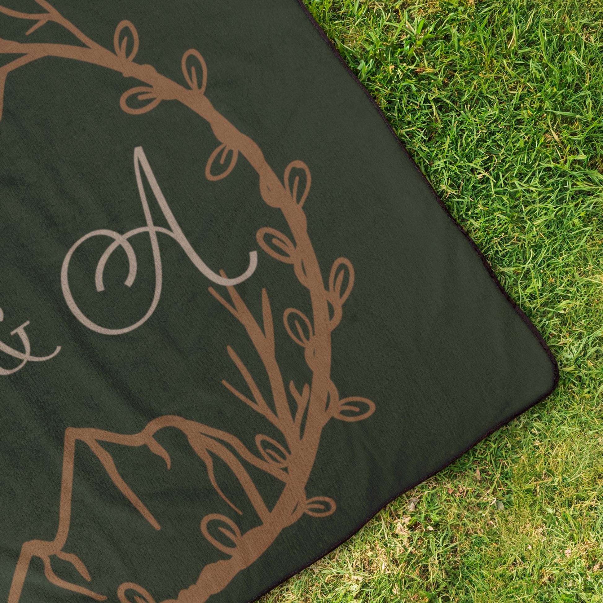 Mountain_Circle_StadiumBlanket_OverheadGrass_H_Mockup.png