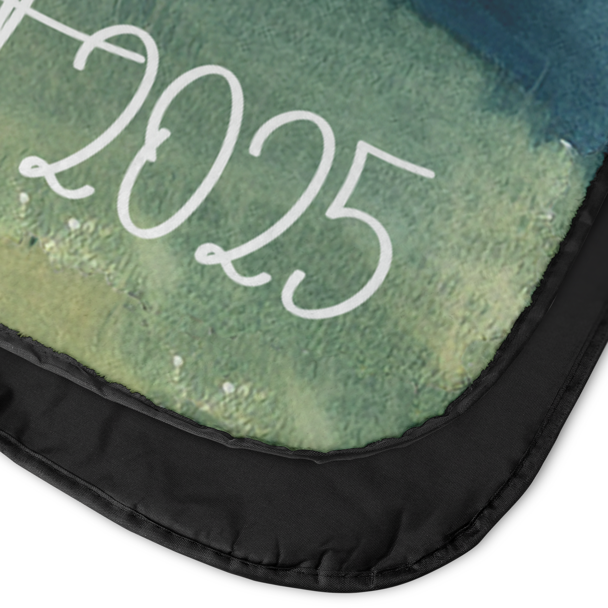 Sunset_Mountain_Blanket_StadiumBlanket_CloseUp_H_Mockup.png